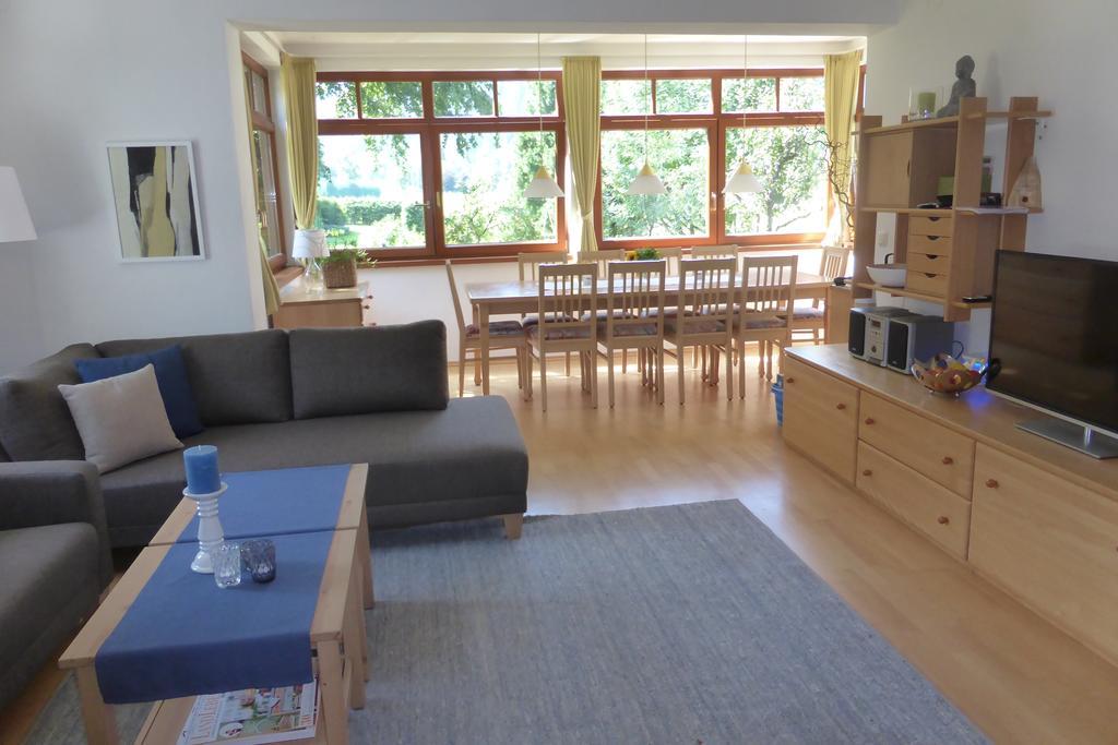 Villa Schnuck - Das Rote Ferienhaus Bad Gastein Szoba fotó