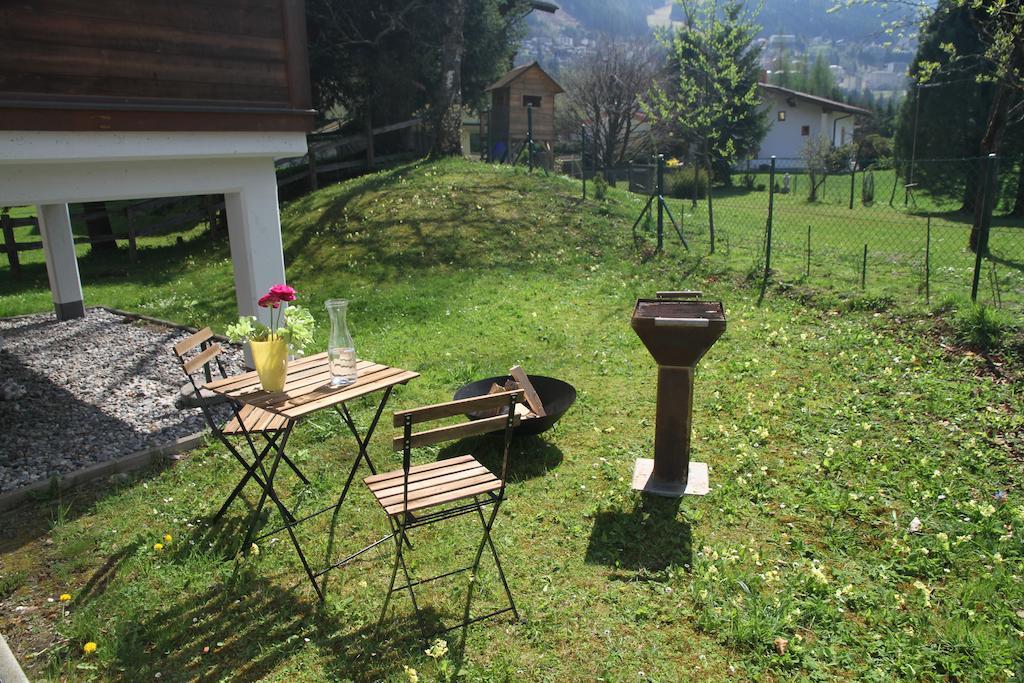 Villa Schnuck - Das Rote Ferienhaus Bad Gastein Kültér fotó